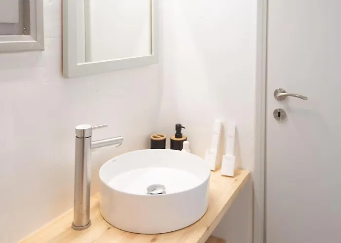 Swell S6 New In Naousa (Paros)